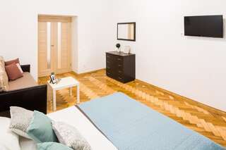 Апартаменты Bright and cozy apart with balcony Львов Апартаменты с балконом-20